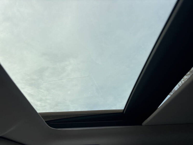 2025 Mitsubishi Outlander PHEV SEL