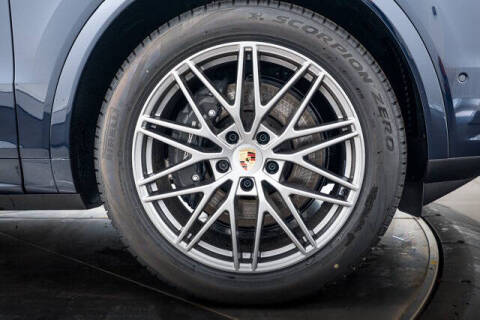 2026 Porsche Cayenne