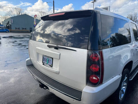 2011 GMC Yukon XL Denali