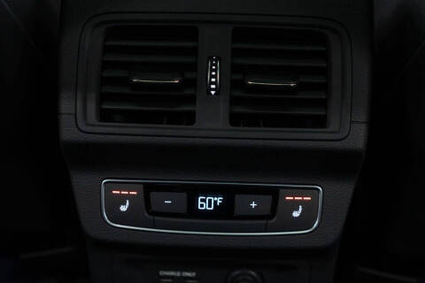 2024 Audi Q5 e quattro S line Prestg 55 TFSI