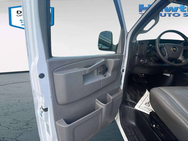 2017 Chevrolet Express 2500