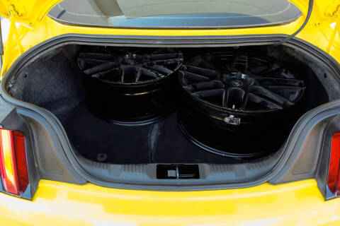 2015 Ford Mustang V6