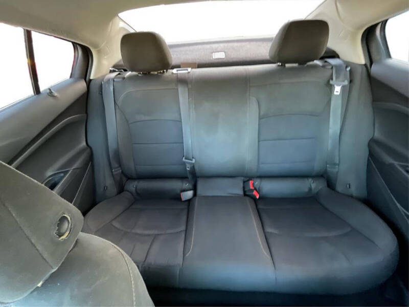 2018 Chevrolet Cruze LS Auto