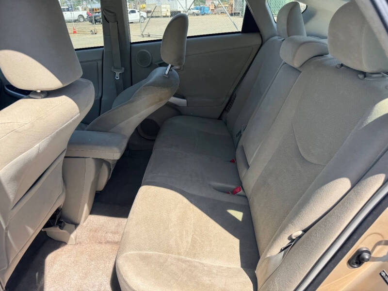 2010 Toyota Prius III