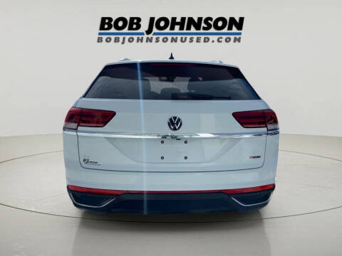 2022 Volkswagen Atlas Cross Sport SE 4Motion