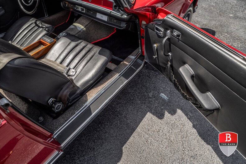 1970 Mercedes-Benz 280-Class