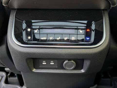 2025 Nissan Armada Platinum Reserve