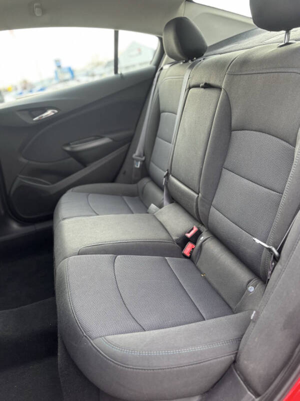 2017 Chevrolet Cruze LT Auto