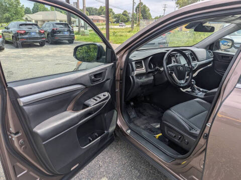 2017 Toyota Highlander