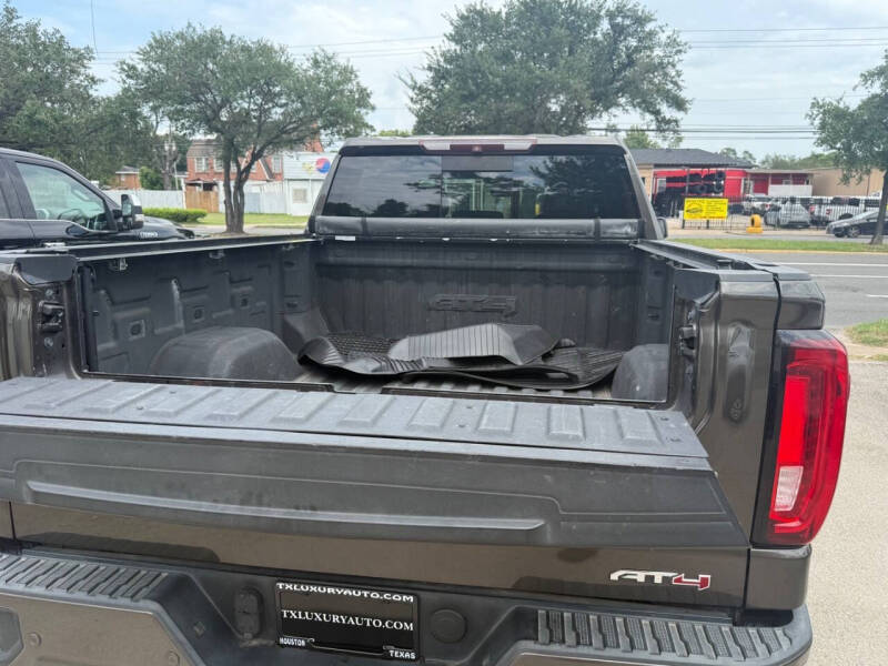 2019 GMC Sierra 1500 AT4