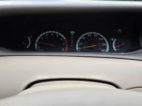 2000 Toyota Avalon XLS