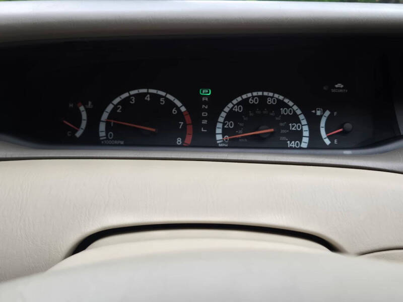 2000 Toyota Avalon XLS