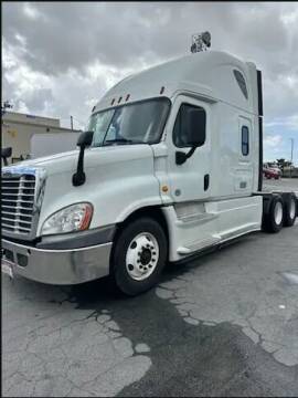 2018 International LT625 for sale at DL Auto Lux Inc. in Westminster CA