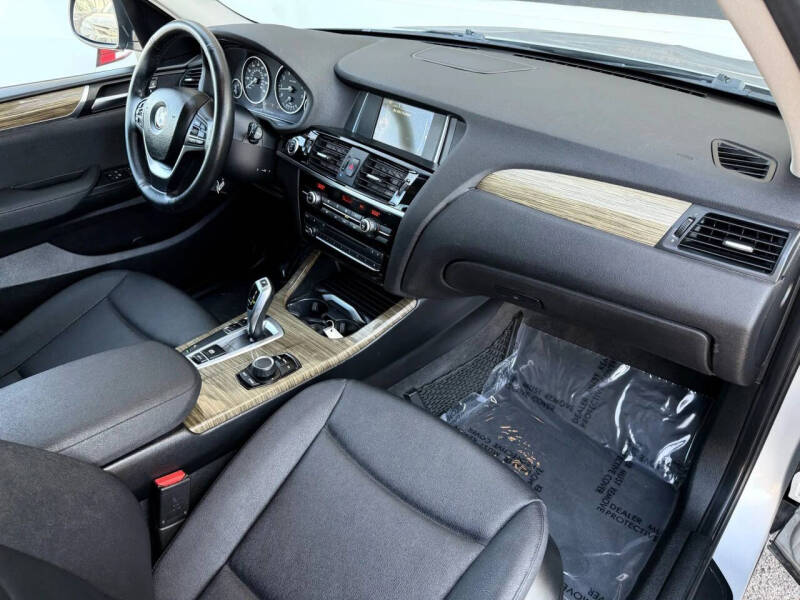 2017 BMW X3 sDrive28i