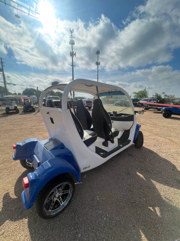 2014 GEM E4