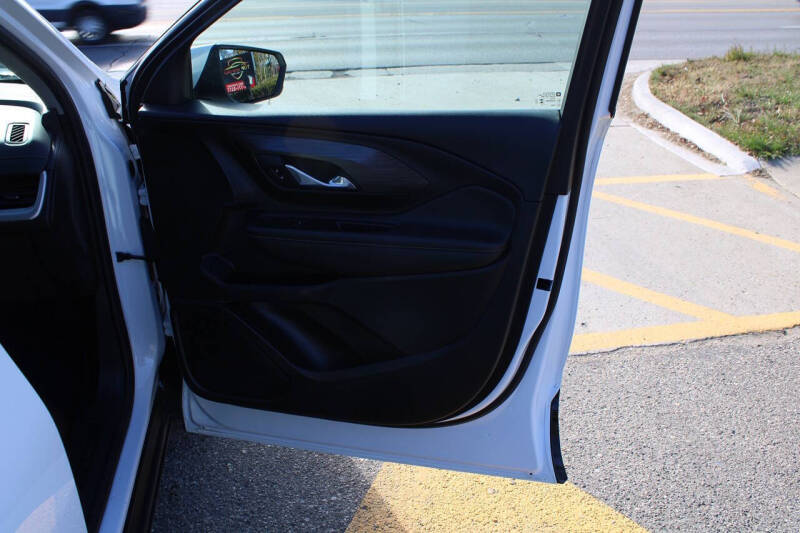 2023 GMC Terrain SLE