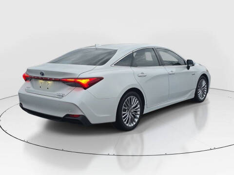 2020 Toyota Avalon Hybrid Limited