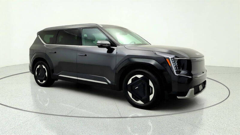 2024 Kia EV9 Land