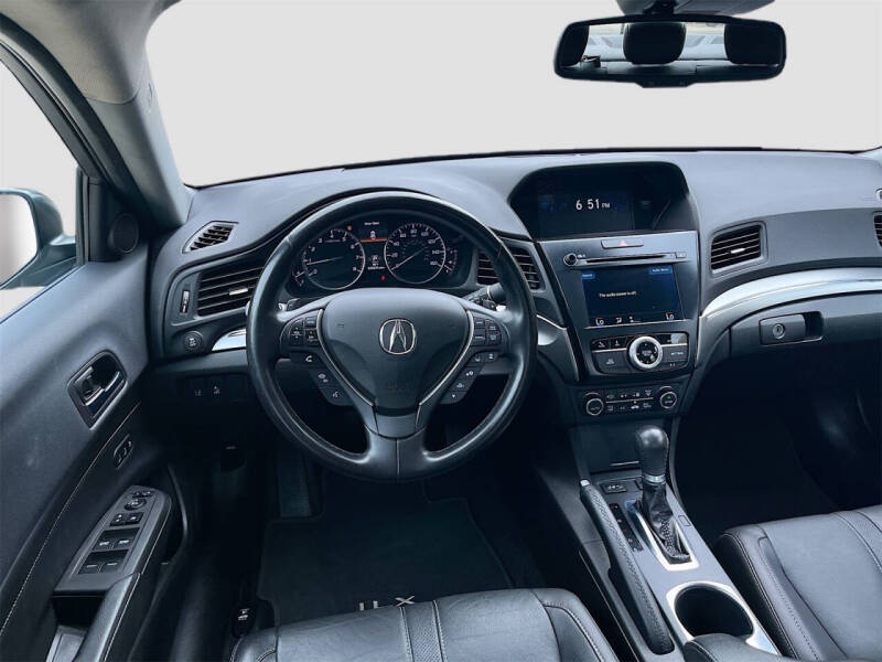 2020 Acura ILX w/Premium