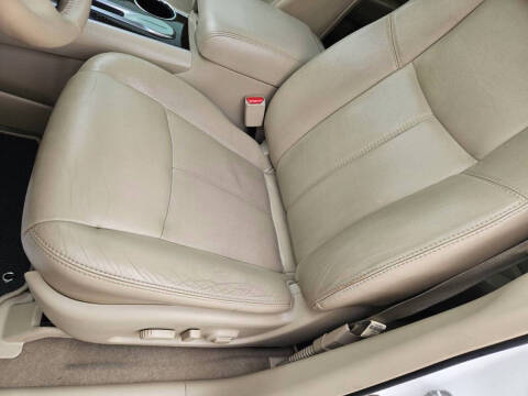 2014 Nissan Pathfinder SL