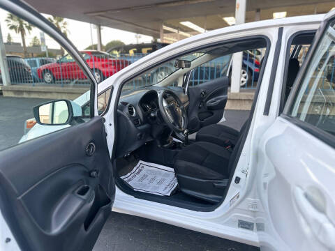 2017 Nissan Versa Note SV