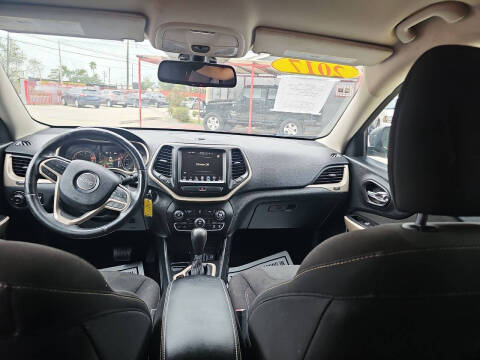 2017 Jeep Cherokee Latitude