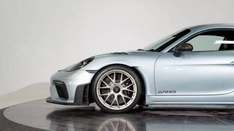 2023 Porsche 718 Cayman GT4 RS