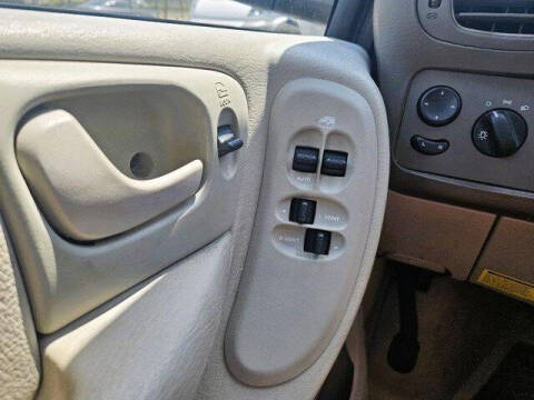 2006 Dodge Grand Caravan SE