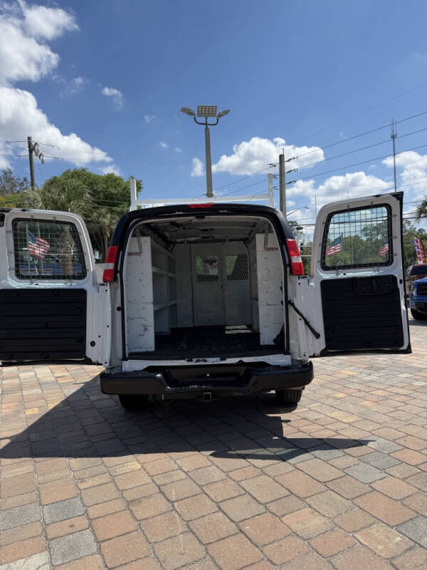 2020 Chevrolet Express 2500