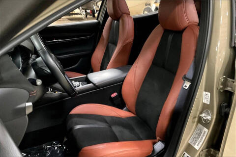 2024 Mazda Mazda3 Hatchback 2.5 Carbon Turbo