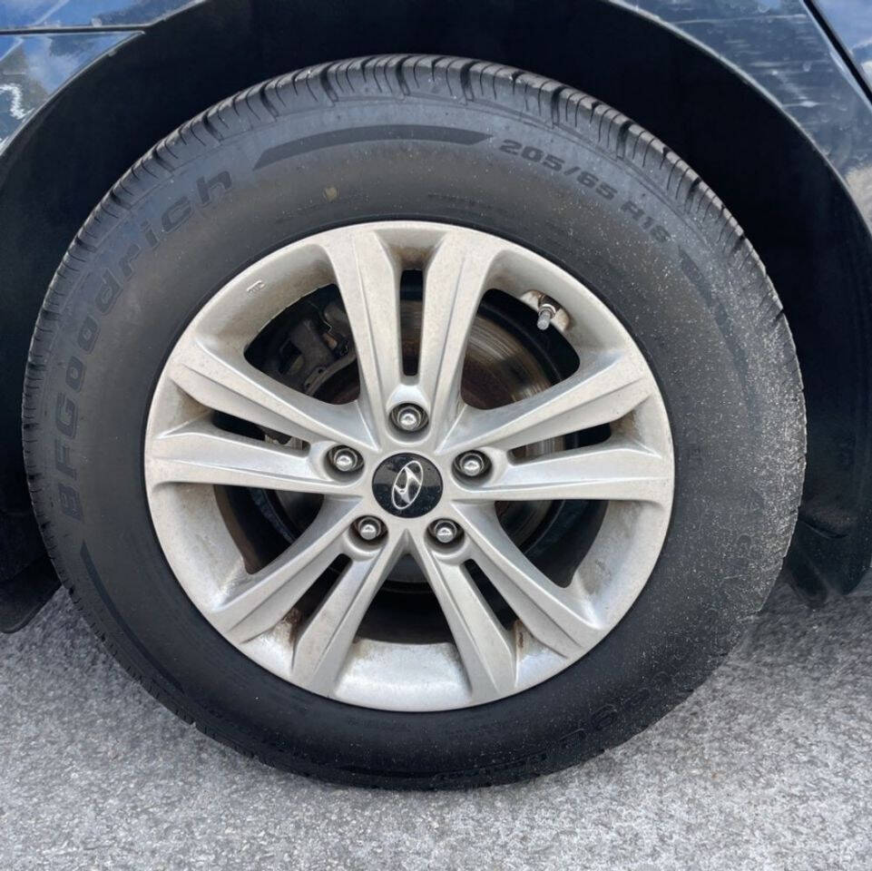 2011 Hyundai Sonata  - $6,900