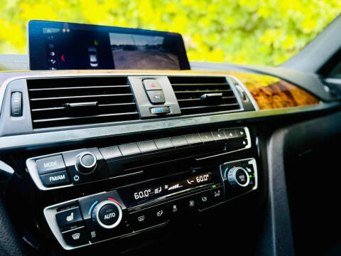 2018 BMW 3 Series 330i xDrive