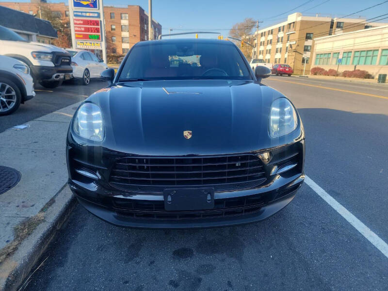 2021 Porsche Macan for sale at OFIER AUTO SALES in Freeport NY