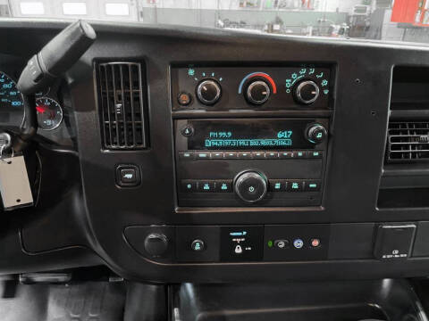 2021 Chevrolet Express 2500