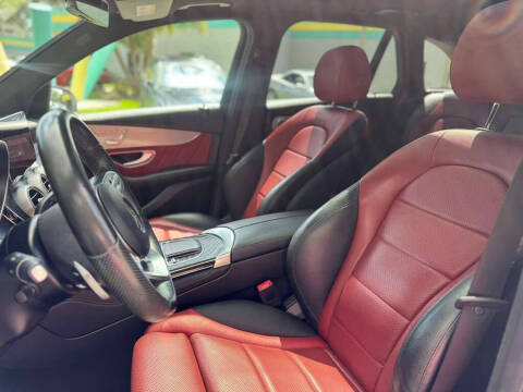 2021 Mercedes-Benz GLC GLC 300