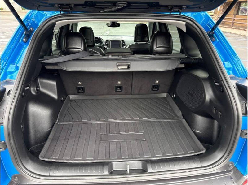 2021 Jeep Cherokee Trailhawk