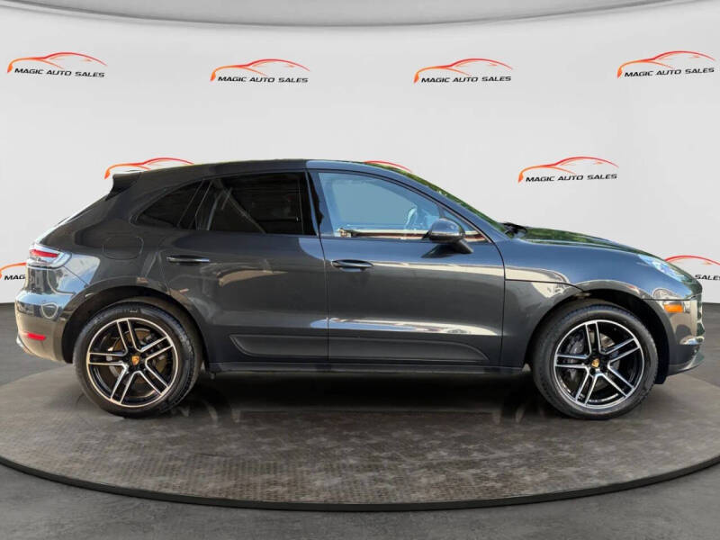 2021 Porsche Macan