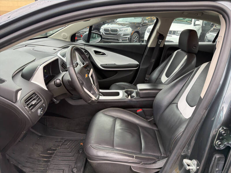 2013 Chevrolet Volt Premium