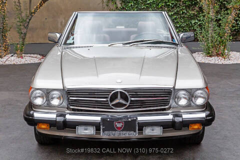 1986 Mercedes-Benz 560-Class 560 SL