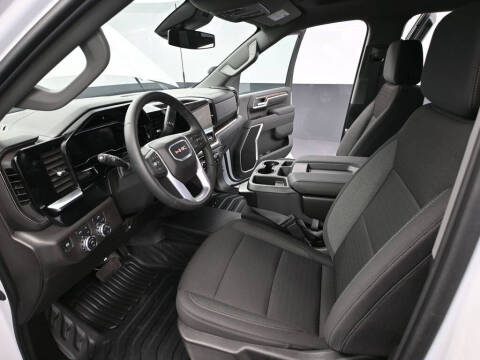 2025 GMC Sierra 2500HD