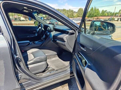 2021 Toyota Venza XLE