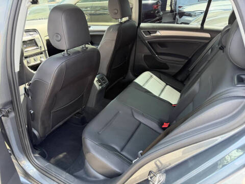 2015 Volkswagen Golf