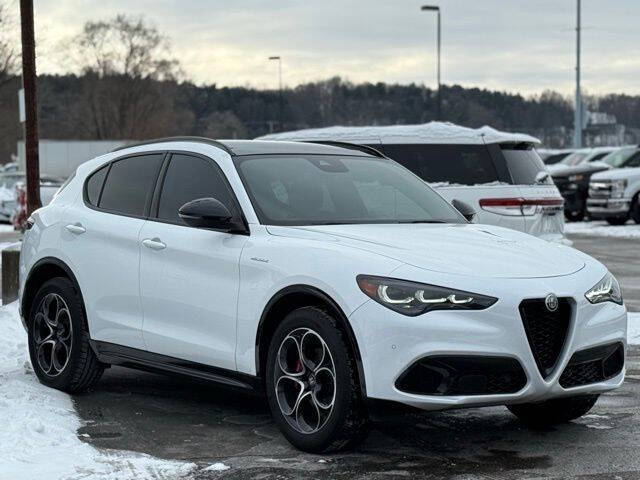 2024 Alfa Romeo Stelvio Veloce