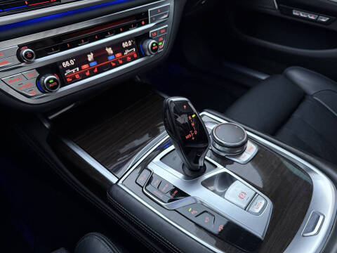 2016 BMW 7 Series 750i xDrive