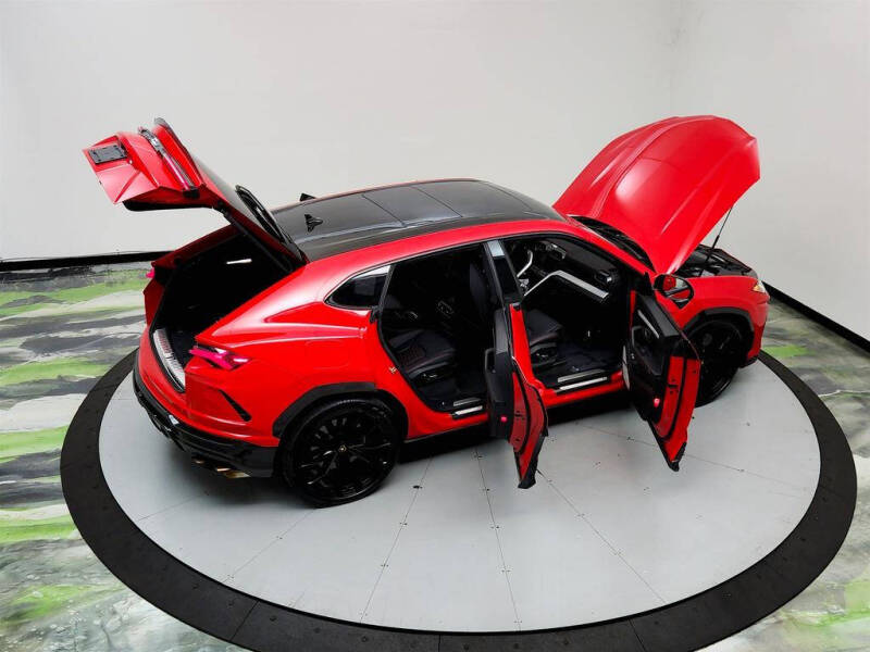 2019 Lamborghini Urus