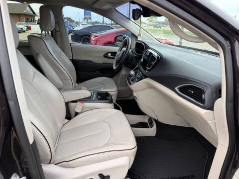 2017 Chrysler Pacifica Limited