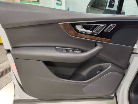 2017 Audi Q7 3.0T quattro Premium Plus