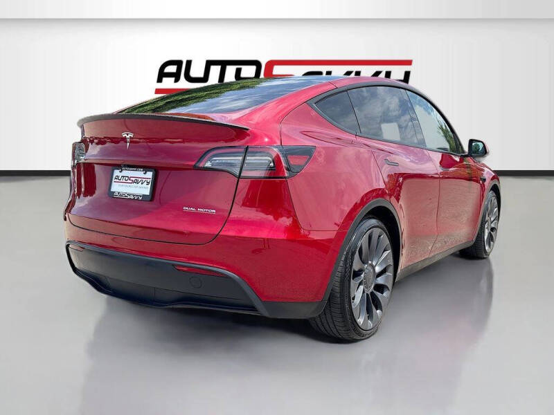 2024 Tesla Model Y Performance