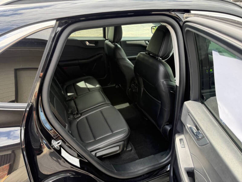 2021 Ford Escape SEL - Photo 12