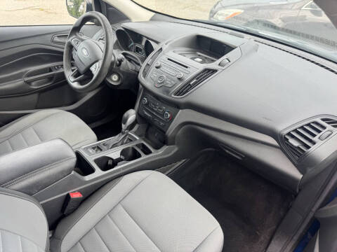 2017 Ford Escape S